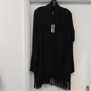 Chelsea & Theodore Black Fringed Dolmon Sleeve Top